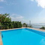 Nafsika Casa de Férias *