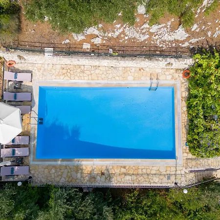 Nafsika * Nisaki (Corfu)